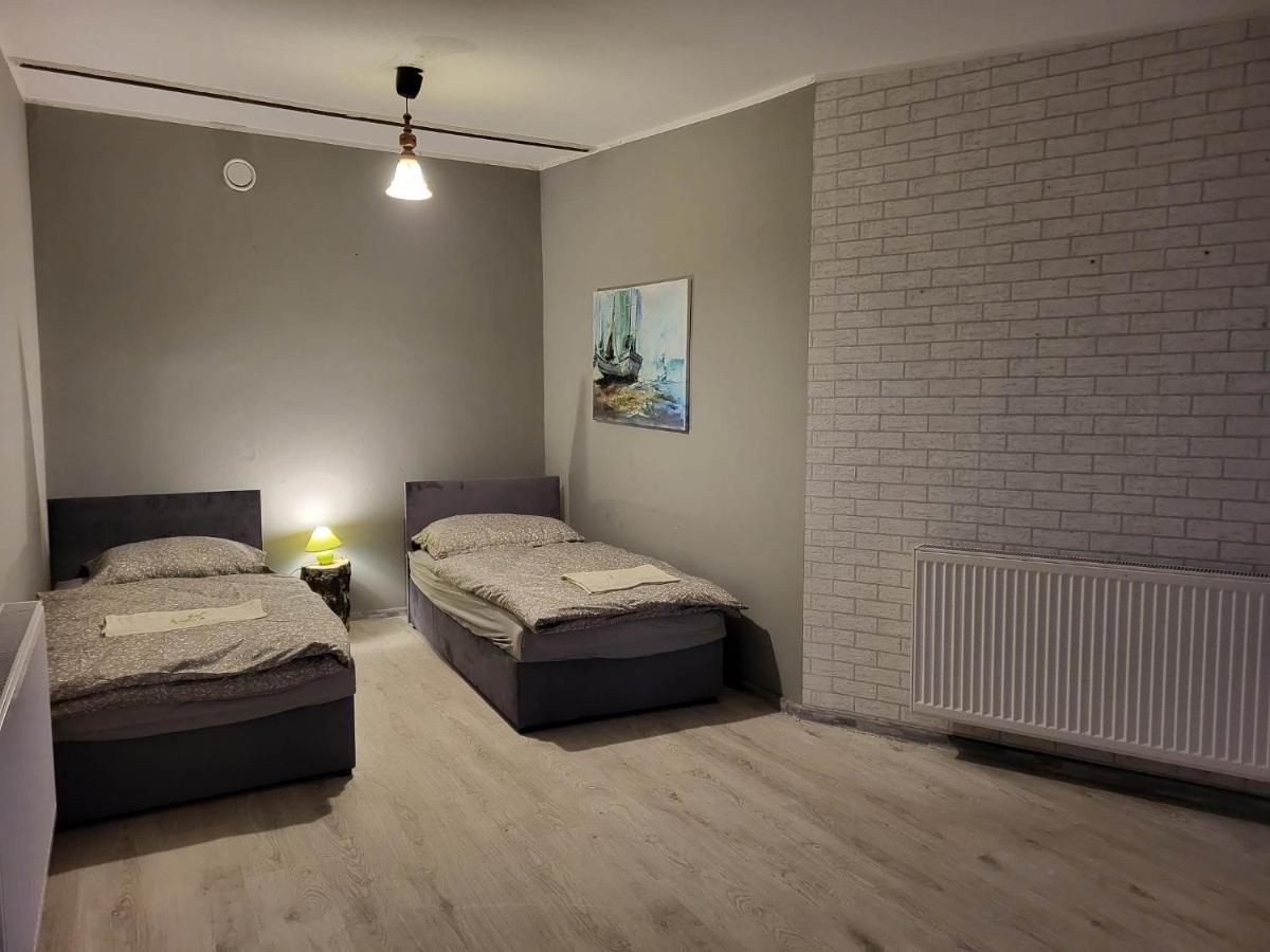 Pokoje Pracownicze Witkowska Hnězdno Exteriér fotografie